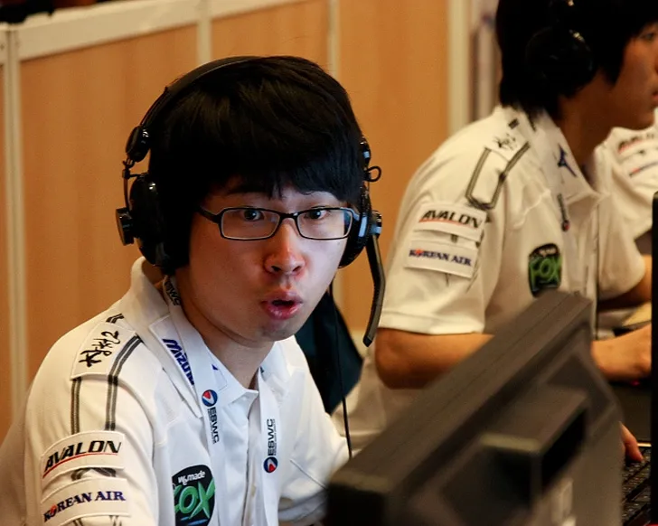 Скриншот Конфиг «Solo.cfg» для CS 1.6 - Профессиональные настройки от Кун-чул «Solo» Кана