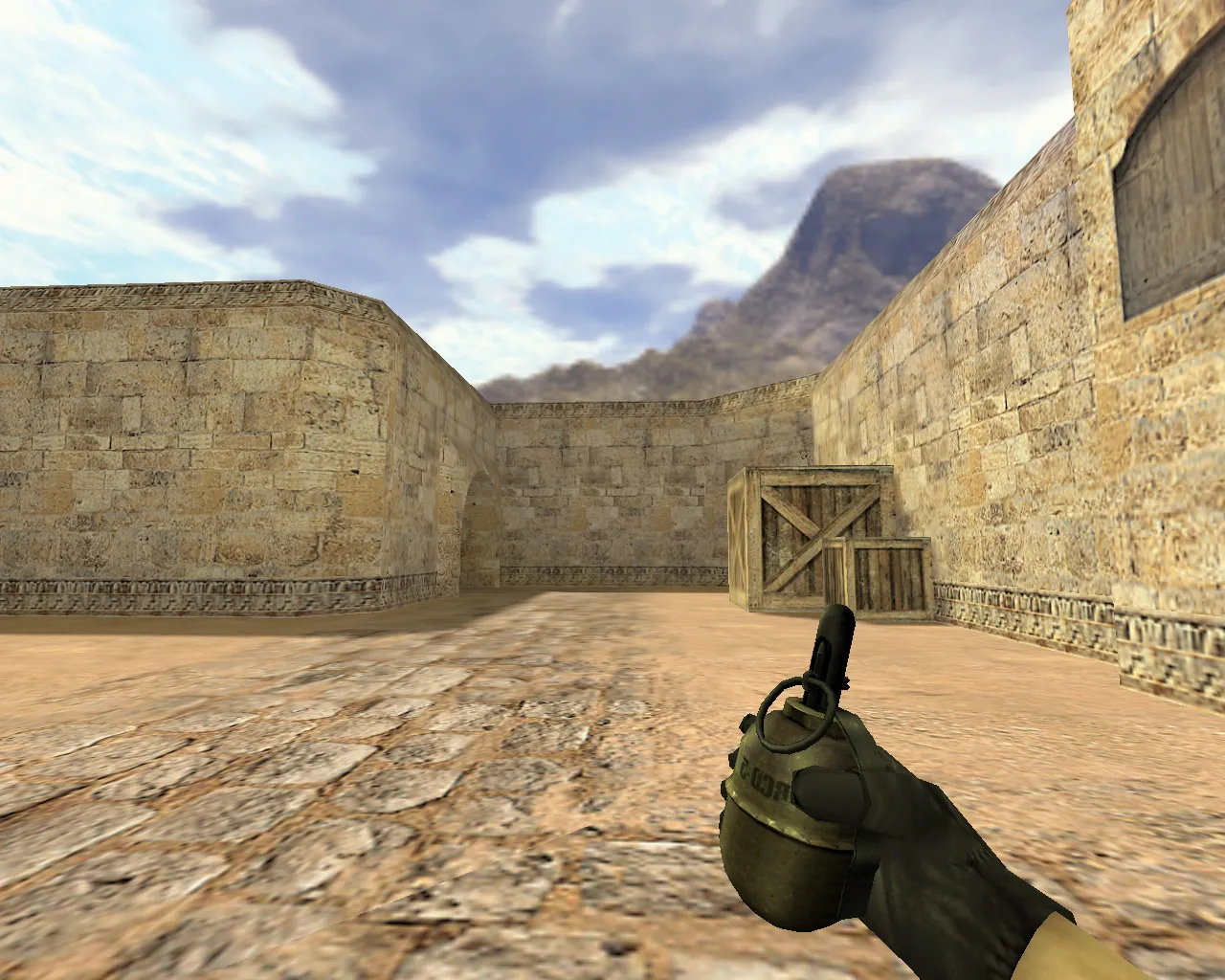 Скриншот v_ и p_ модели реалистичных гранат для CS 1.6: звуки, анимация осмотра и качество текстур