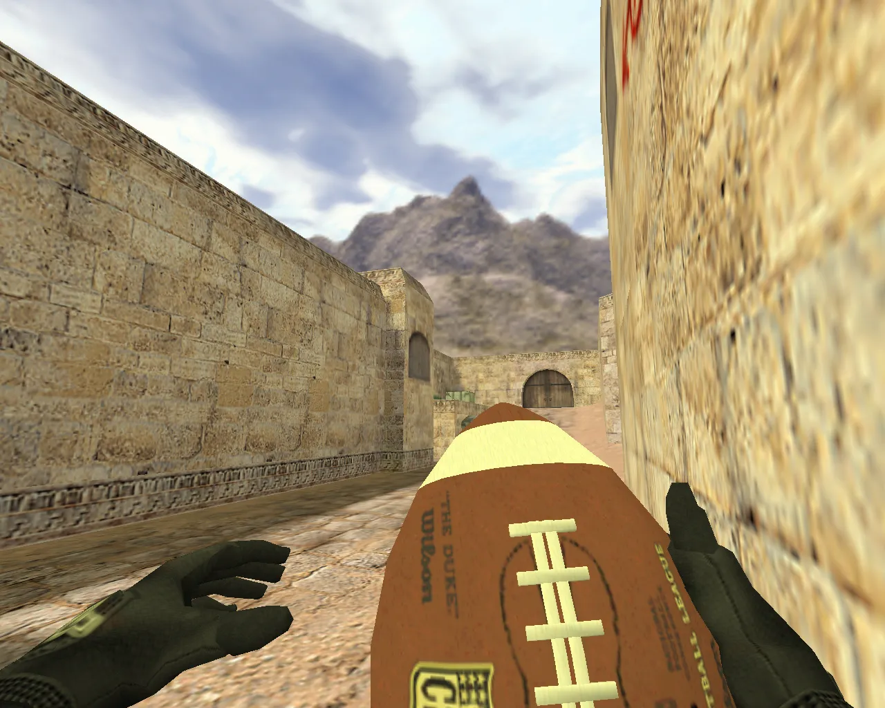 Скриншот Модель «Граната Американский футбол» для CS 1.6: v_, p_, w_ модели, звуки и анимация осмотра