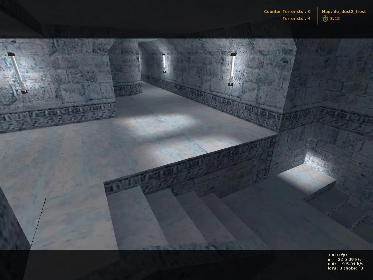 Скриншот de_dust2_frost для CS 1.6: баланс сторон, точки атаки/дефа, .nav для ботов и оптимизация