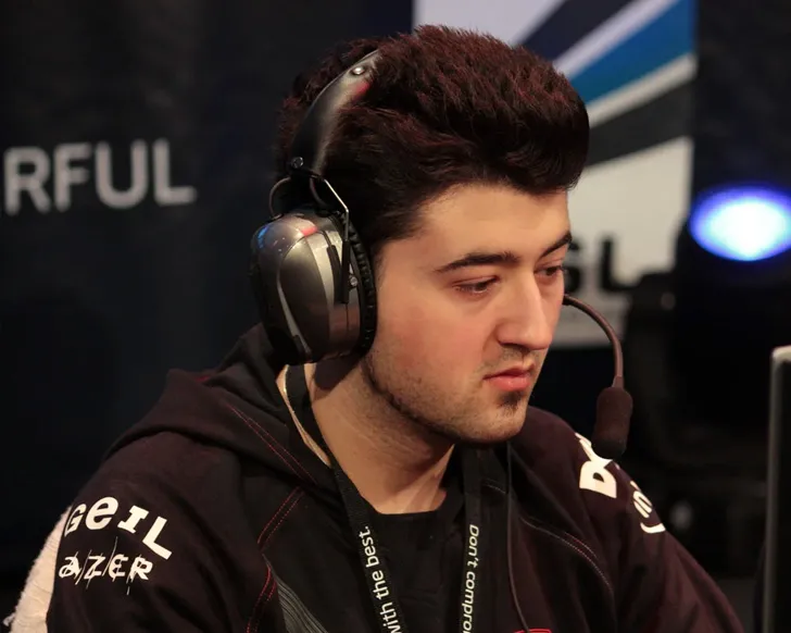 Скриншот Конфиг cyx.cfg для CS 1.6 - Профессиональные настройки от Антонио Даниловского