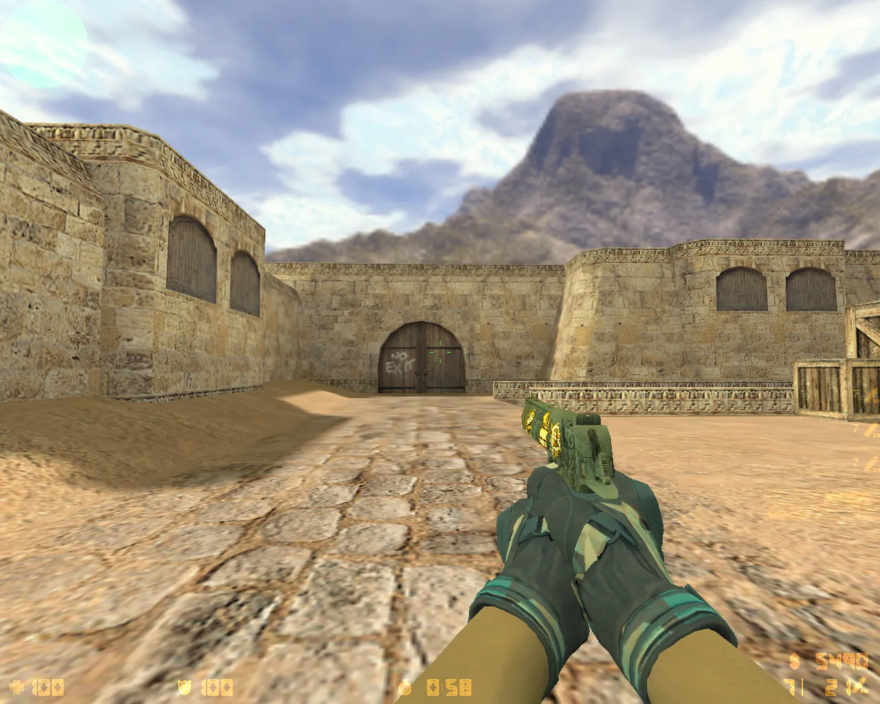 Скриншот  CS 1.6 от Амона 2017 v4: 27 скинов с осмотром F, мотоциклетные перчатки, темное меню, музыка и оптимизированный конфиг