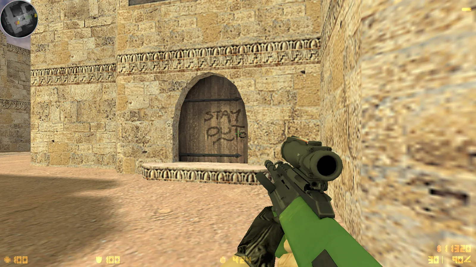 Скриншот  CS 1.6 Ancient: сборка с 29 скинами оружия, красно-синими моделями, темным меню и оптимизированным конфигом