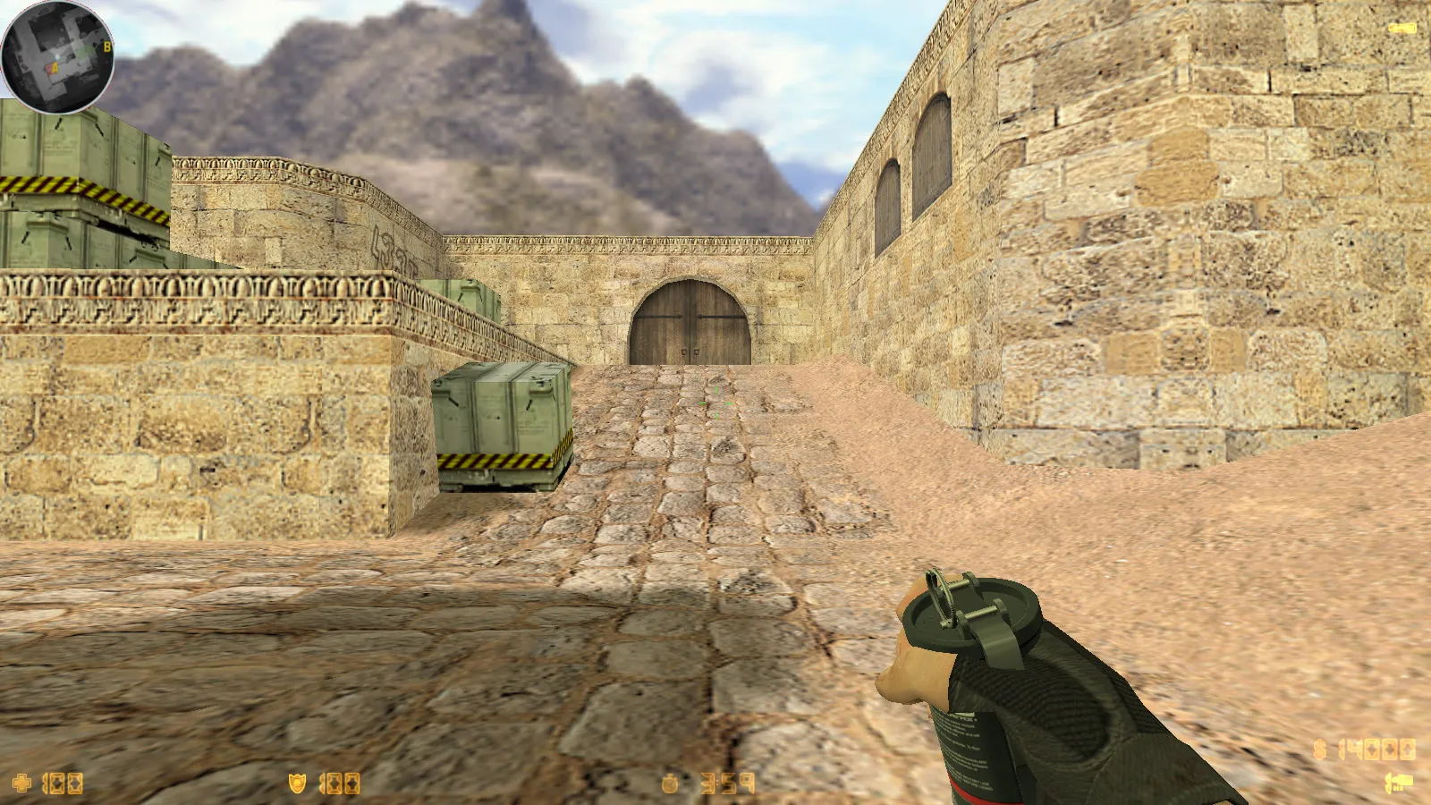 Скриншот  CS 1.6 Ancient: сборка с 29 скинами оружия, красно-синими моделями, темным меню и оптимизированным конфигом