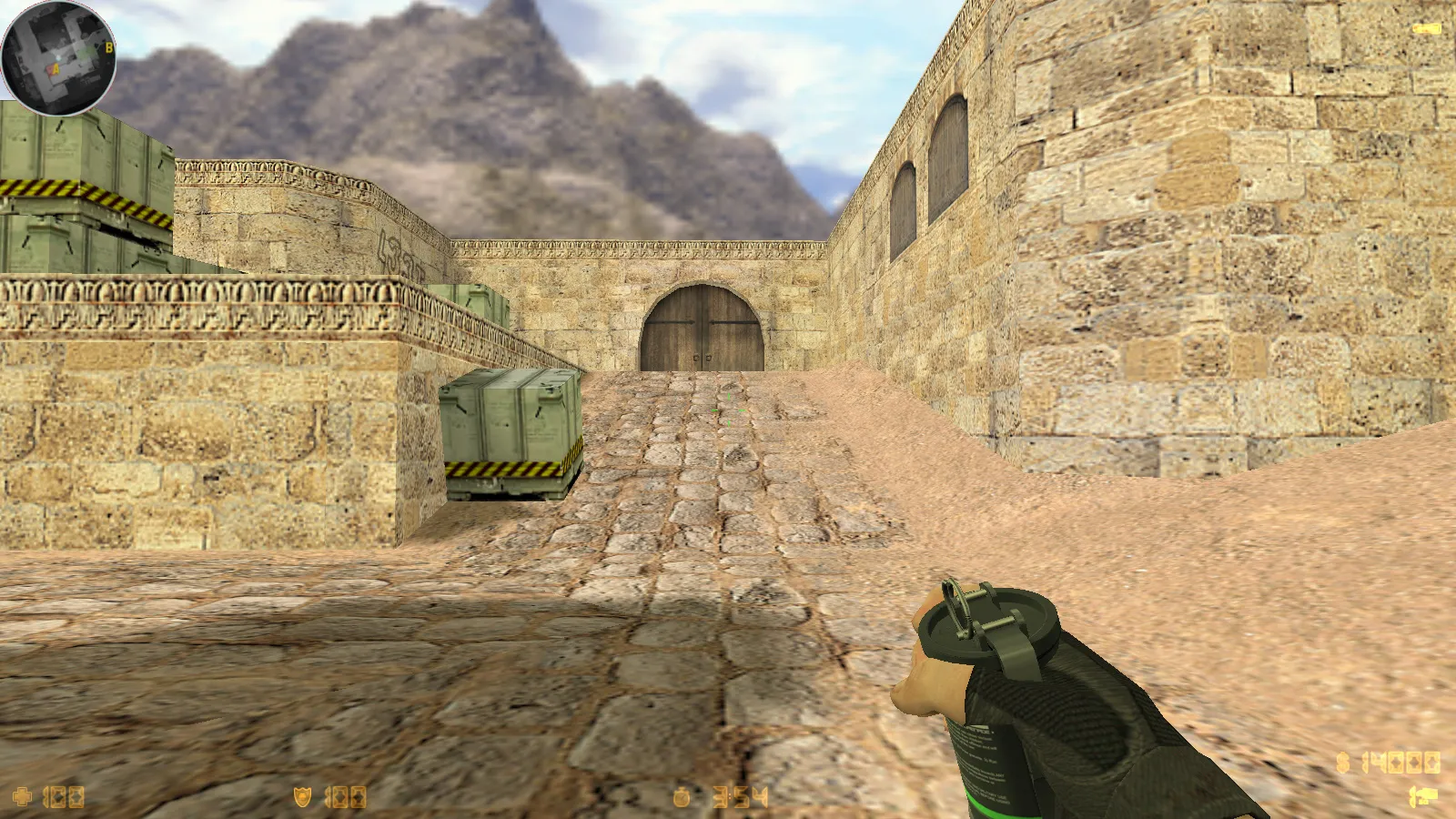 Скриншот  CS 1.6 Ancient: сборка с 29 скинами оружия, красно-синими моделями, темным меню и оптимизированным конфигом