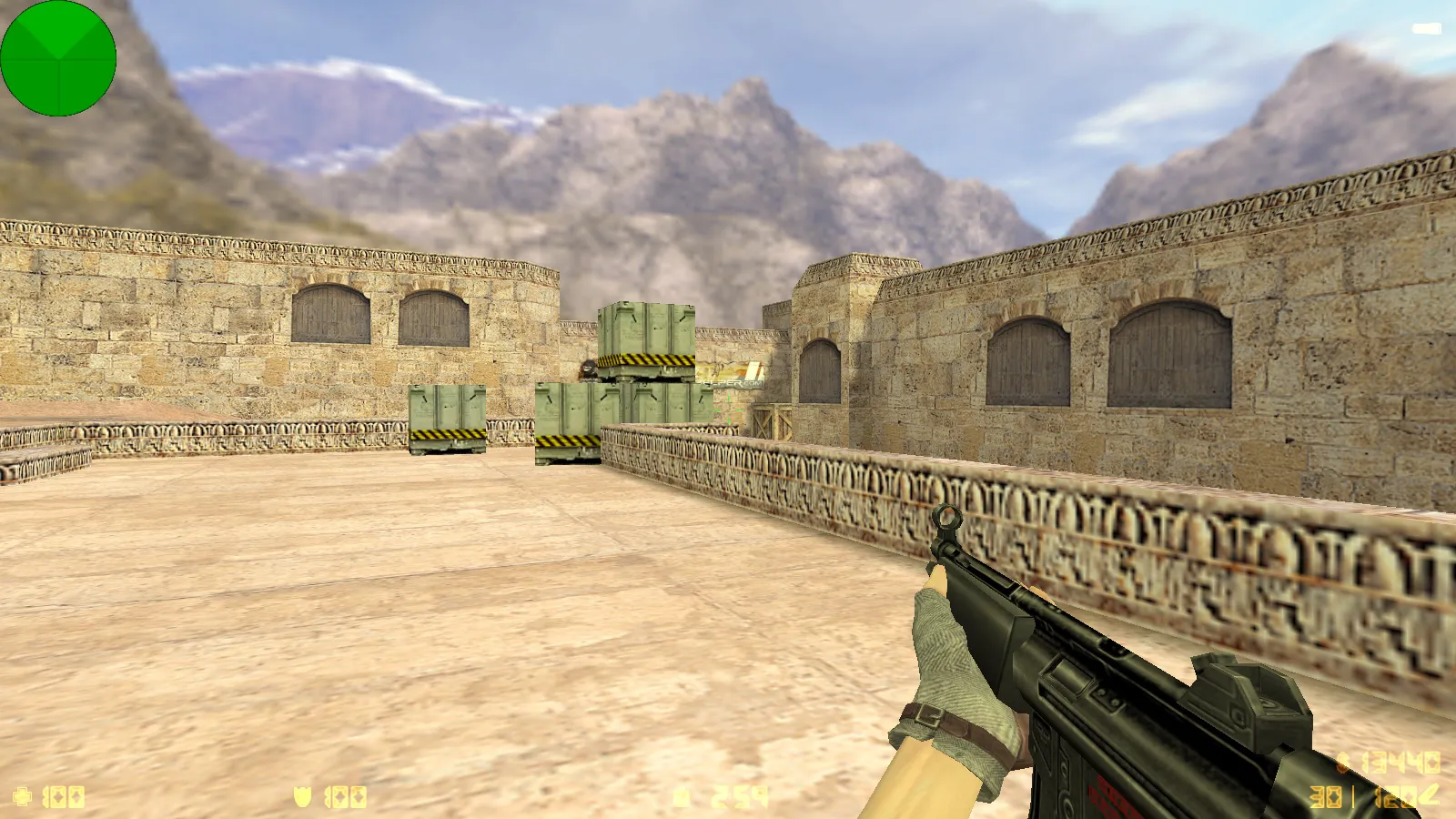 Скриншот  CS 1.6 Beauty-Strike: графика, скины, женские руки, меню в темно-синих тонах и оптимизированный конфиг