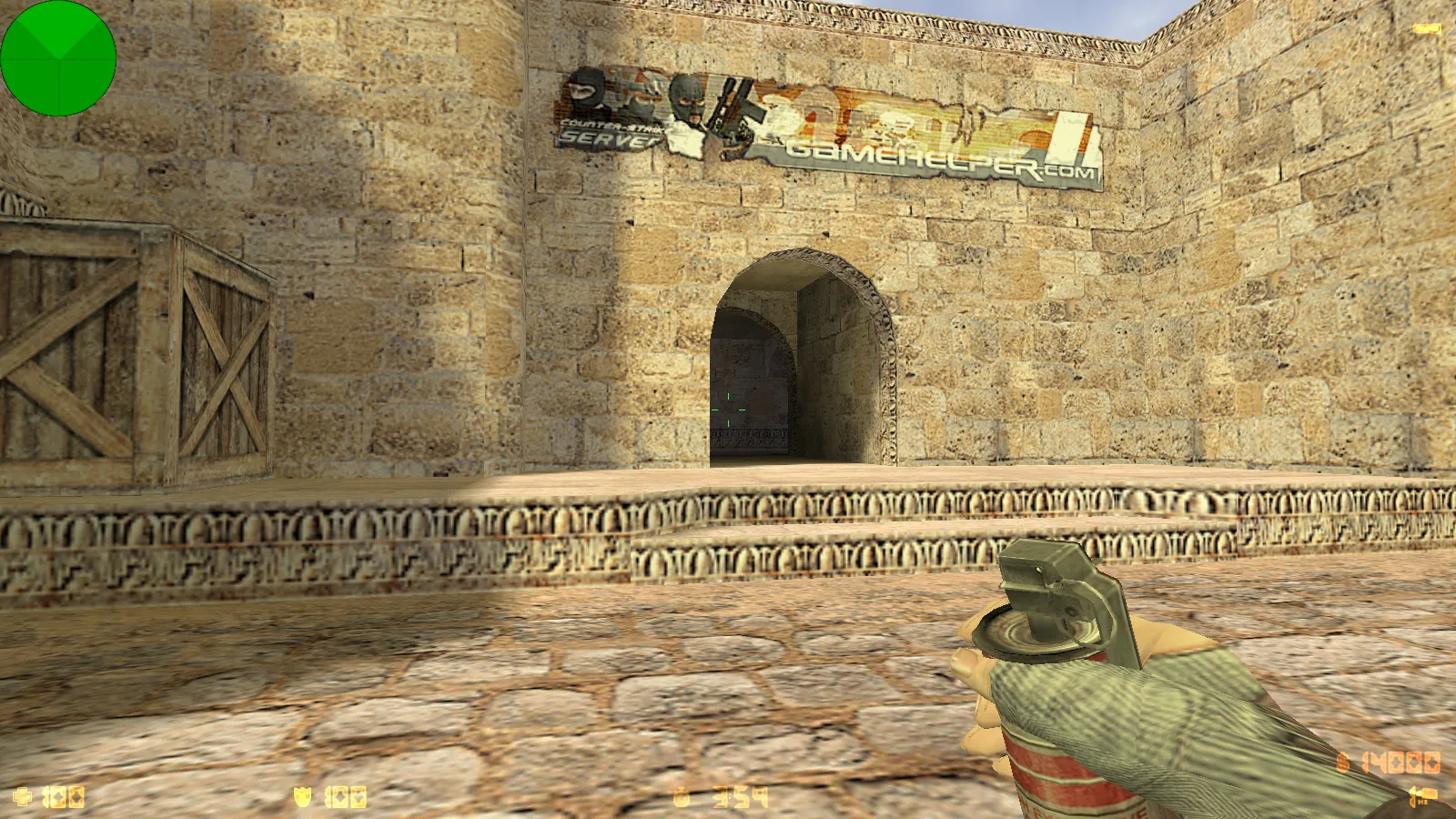 Скриншот  CS 1.6 Beauty-Strike: графика, скины, женские руки, меню в темно-синих тонах и оптимизированный конфиг