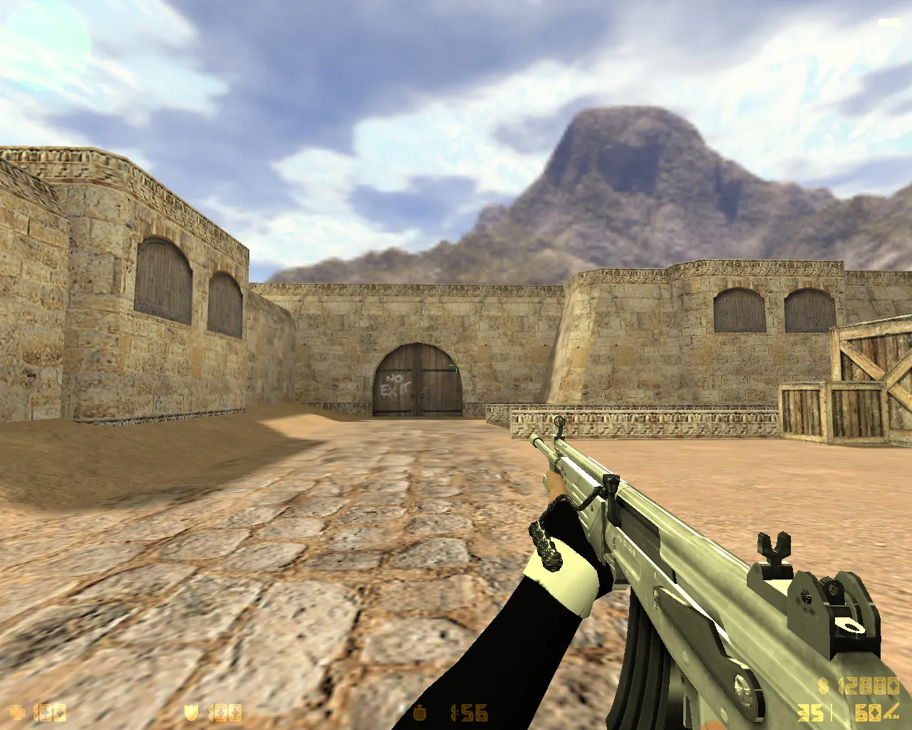 Скриншот  CS 1.6 «Хром» — сборка CS 1.6 с 27 хром-моделями оружия, темным меню и оптимизированным конфигом