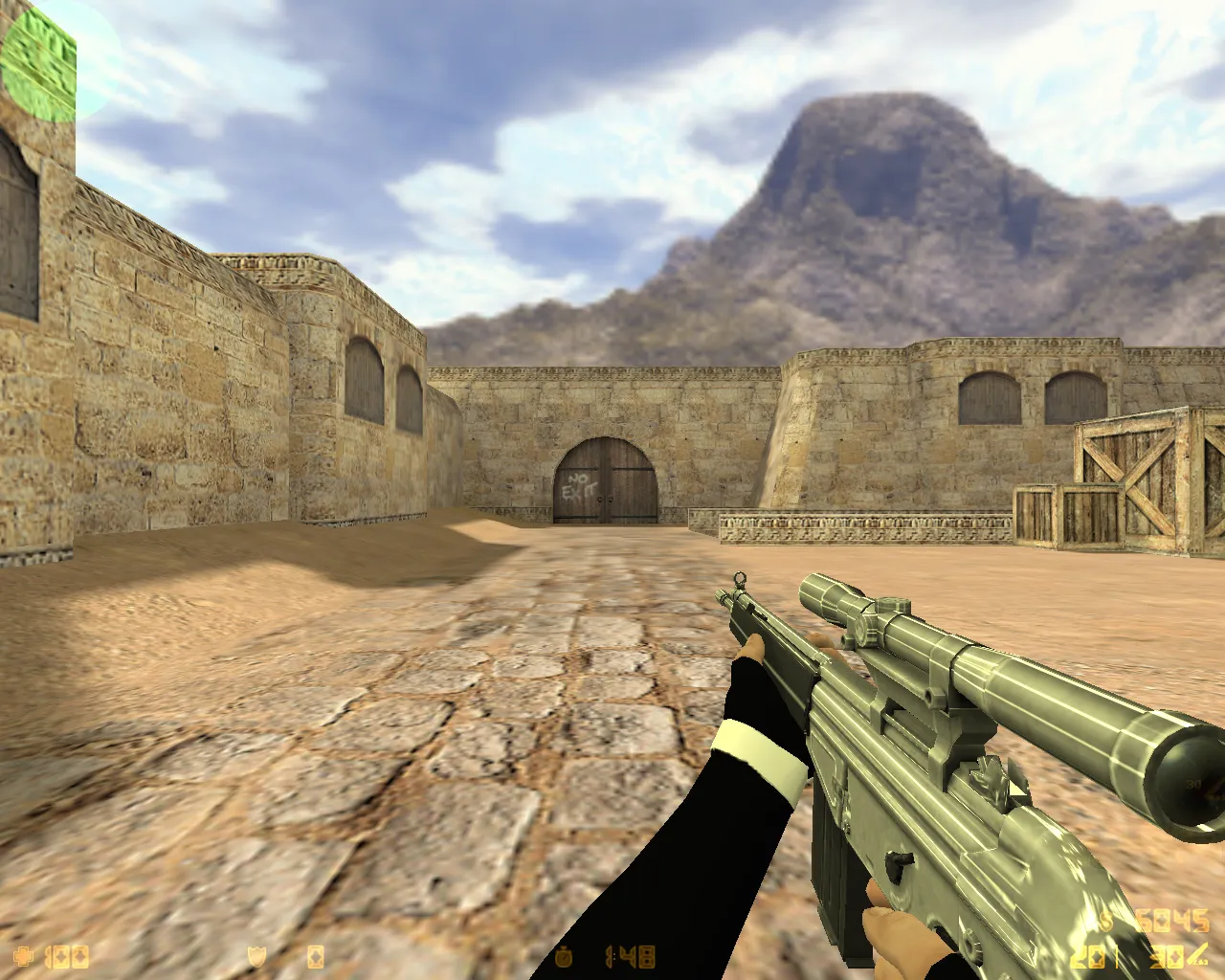 Скриншот  CS 1.6 «Хром» — сборка CS 1.6 с 27 хром-моделями оружия, темным меню и оптимизированным конфигом