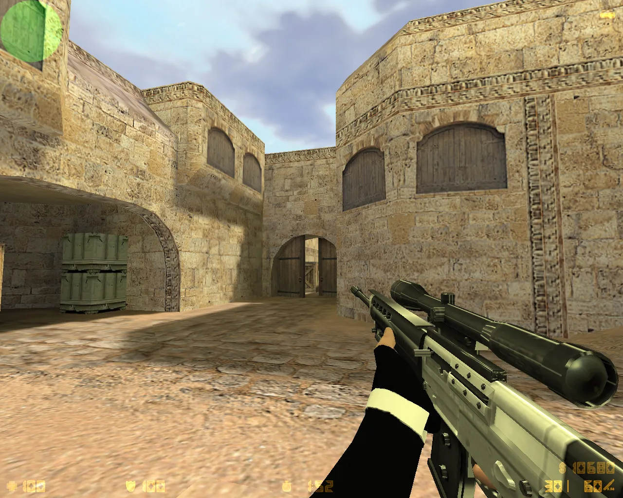 Скриншот  CS 1.6 «Хром» — сборка CS 1.6 с 27 хром-моделями оружия, темным меню и оптимизированным конфигом