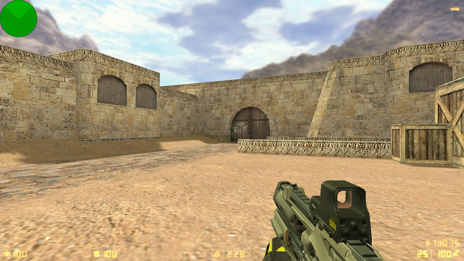 Скриншот  CS 1.6 Crysis — тематическая сборка с 8 новинками: оружие из Crysis, красный/синий герой, черное меню, оптимизированный конфиг