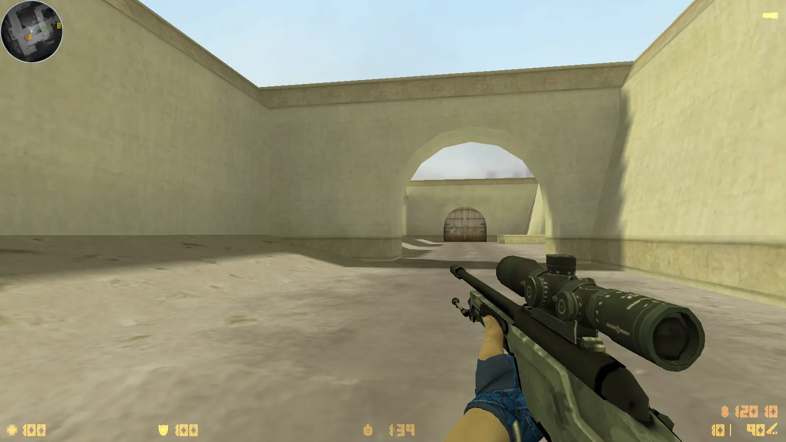 Скриншот  CS 1.6 Danger Zone — скины, графика и оптимизированный конфиг: 30 оружейных скинов, звуки, меню и прицел