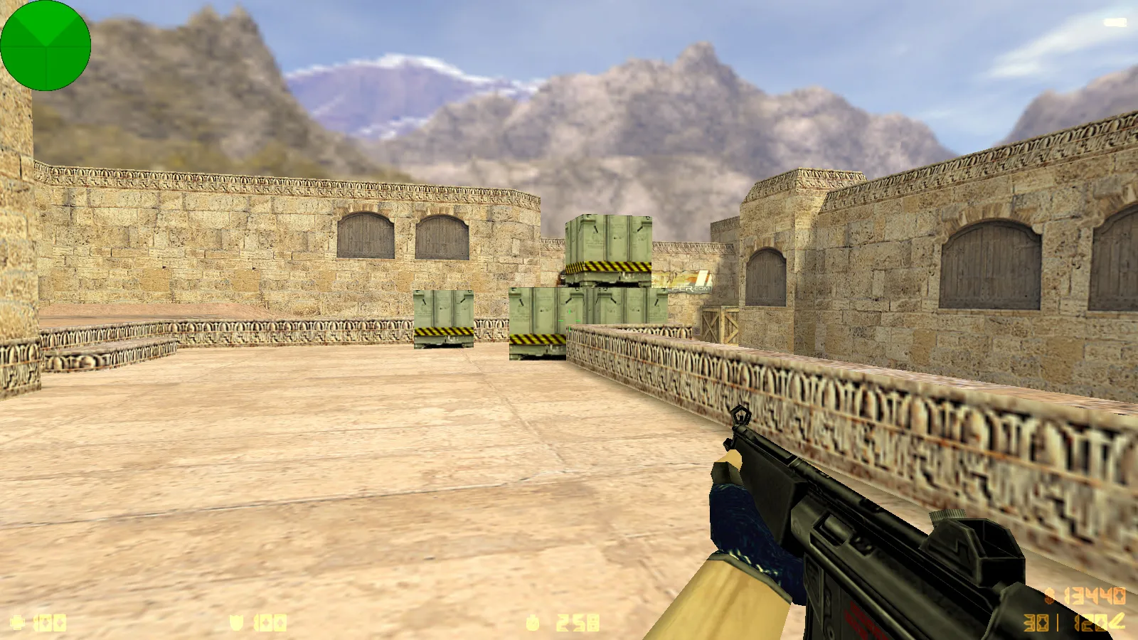 Скриншот  CS 1.6 от Faer Show: сборка с 6 модами, черно-зеленым меню, 30 скинами, музыкой и оптимизированным конфигом