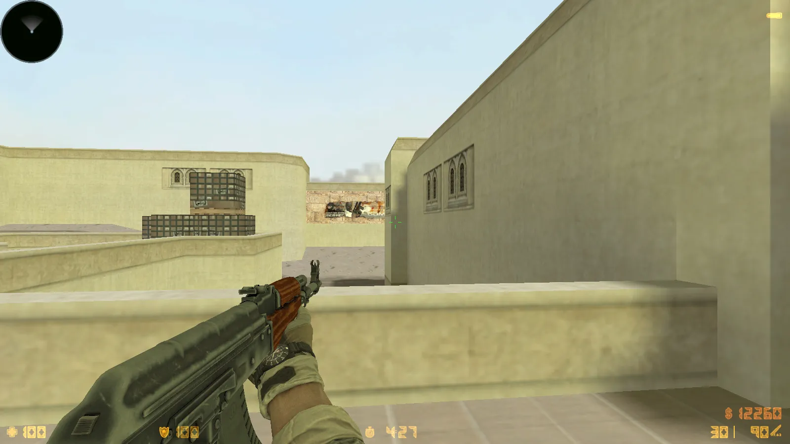 Скриншот CS 1.6 от Faw Play: блогерская сборка с 12 модами, скинами оружия, меню в черно-голубом стиле и оптимизированным конфигом