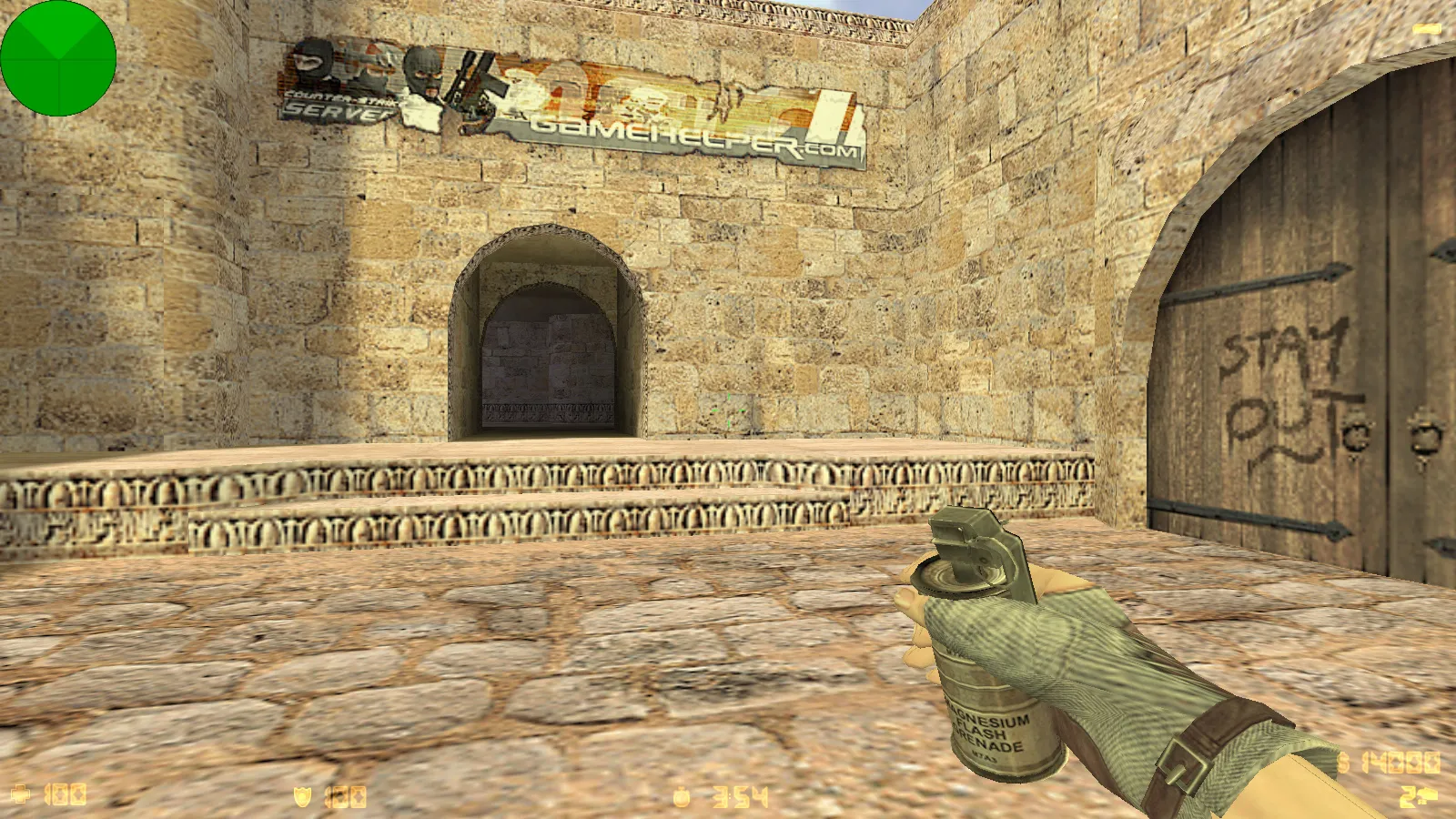 Скриншот  CS 1.6 для девушек: тематические модели КТ/Т, женские руки на оружии, русские ники и стабильный запуск