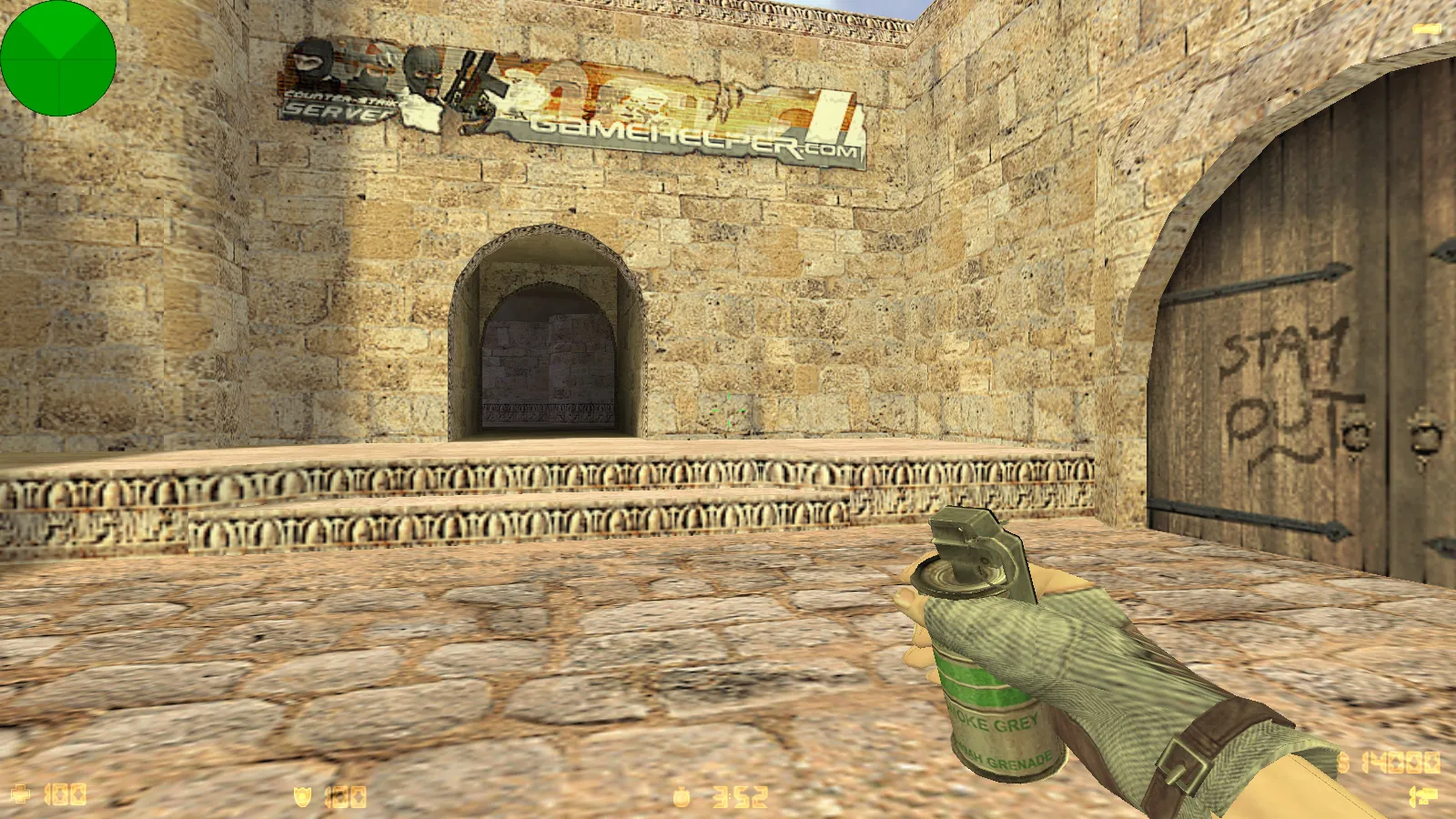 Скриншот  CS 1.6 для девушек: тематические модели КТ/Т, женские руки на оружии, русские ники и стабильный запуск