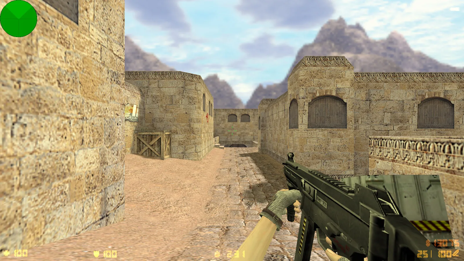 Скриншот  CS 1.6 для девушек: тематические модели КТ/Т, женские руки на оружии, русские ники и стабильный запуск