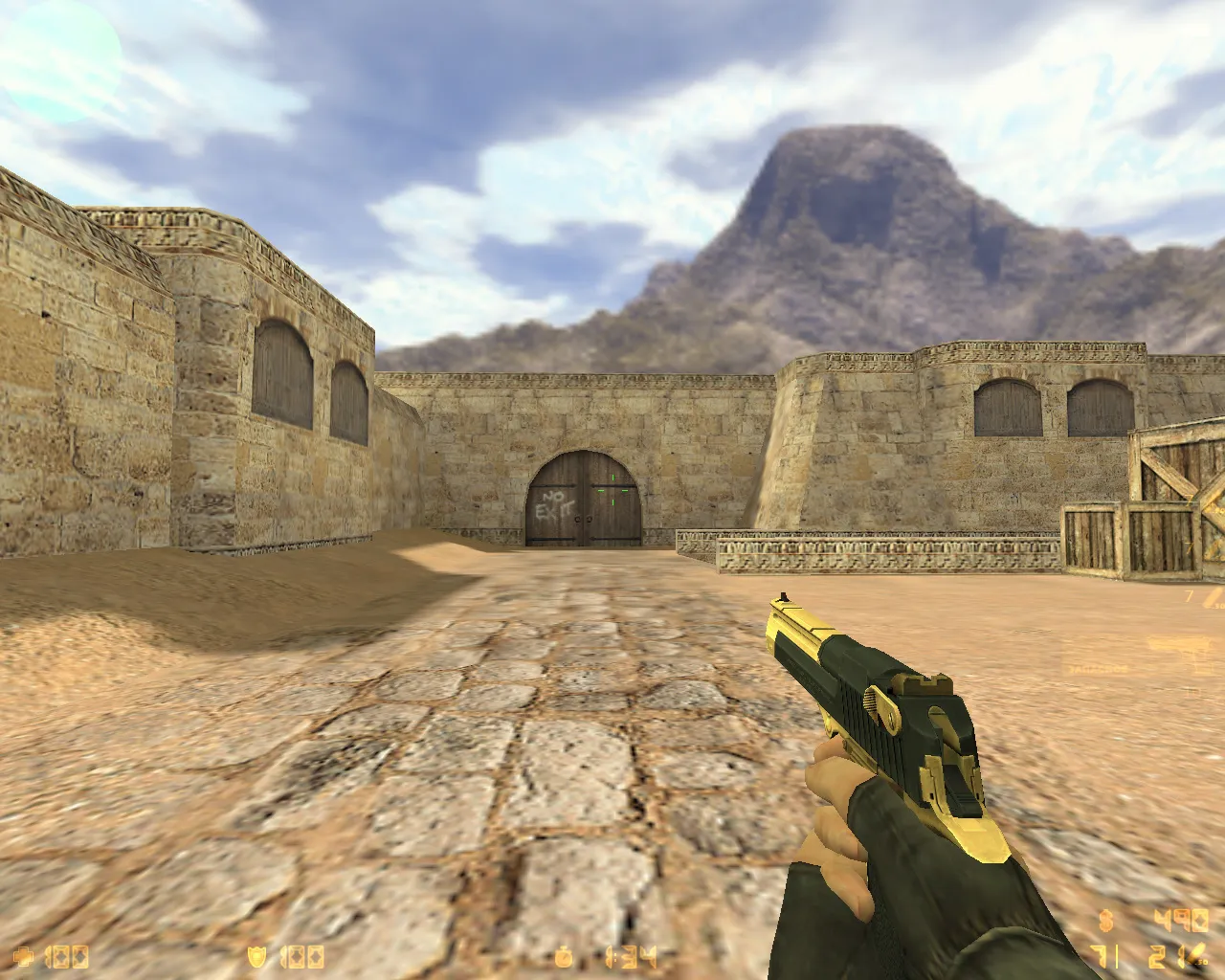 Скриншот  Золотую CS 1.6: скины, темная тема меню, 27 золотых моделей оружия и оптимизированный конфиг