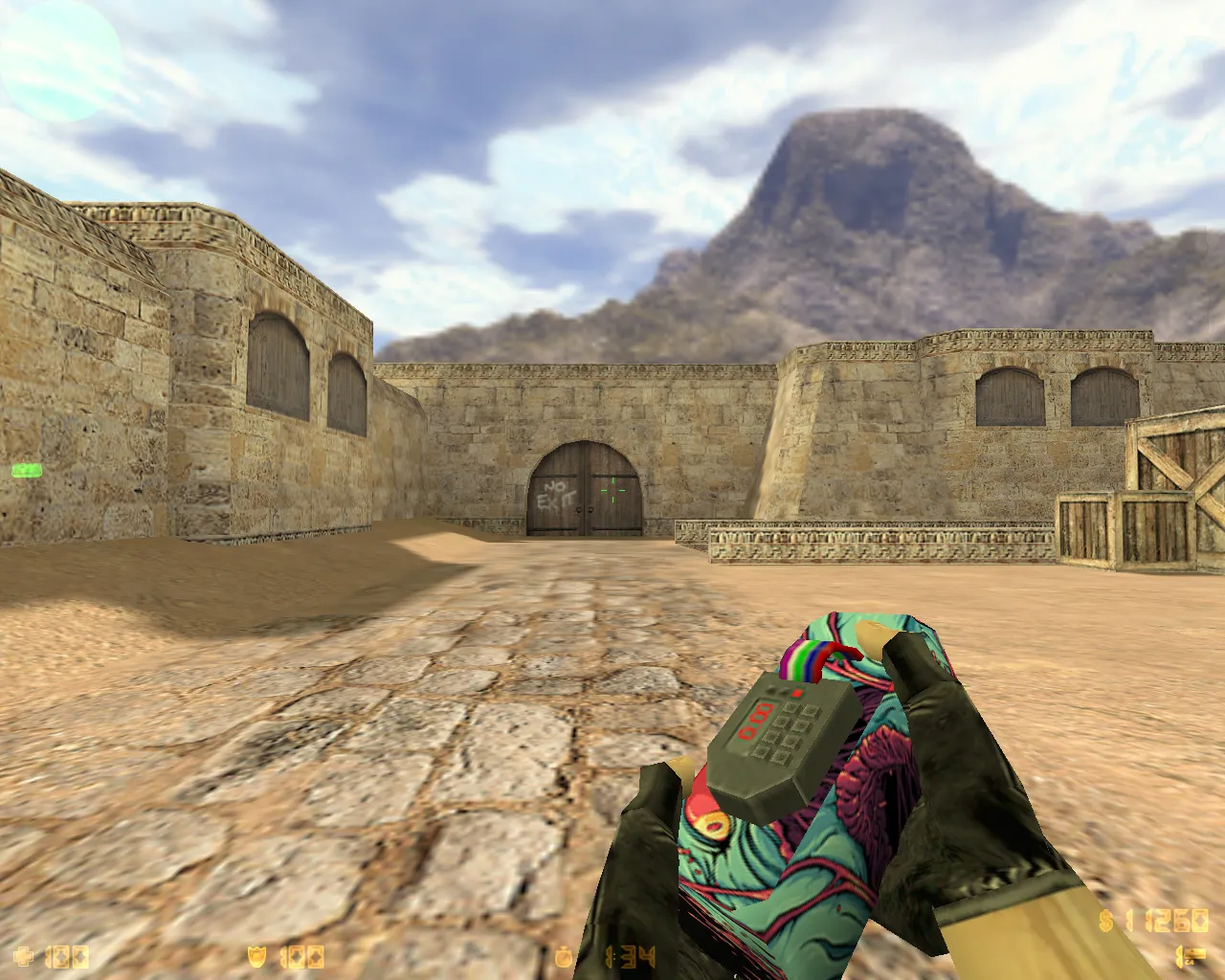 Скриншот  CS 1.6 «Скоростной зверь» — скины, красно-синие модели игроков, темное меню и оптимизированный config