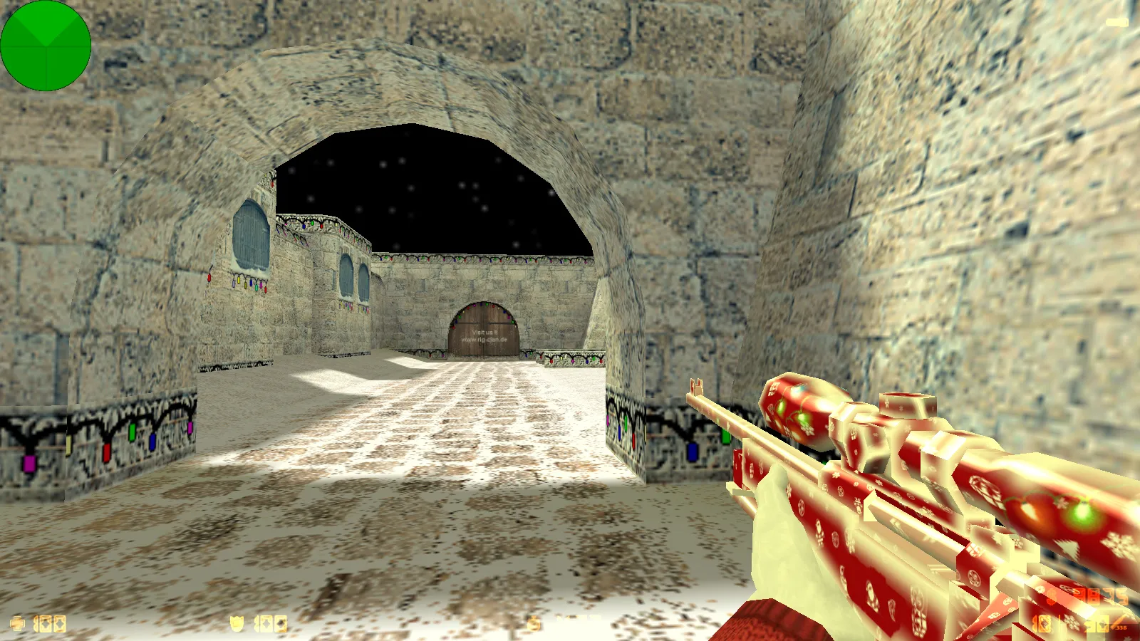 Скриншот  CS 1.6 Kuraze New Year — сборка с новогодними скинами оружия, меню красно-зеленой темы и оптимизированным конфигом