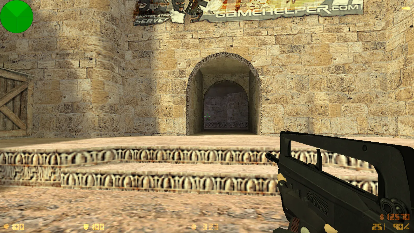 Скриншот  CS 1.6 от Kuro: блогерская сборка с 6 апгрейдами, 27 моделями оружия v_/p_/w_, темным меню и оптимизированным конфигом