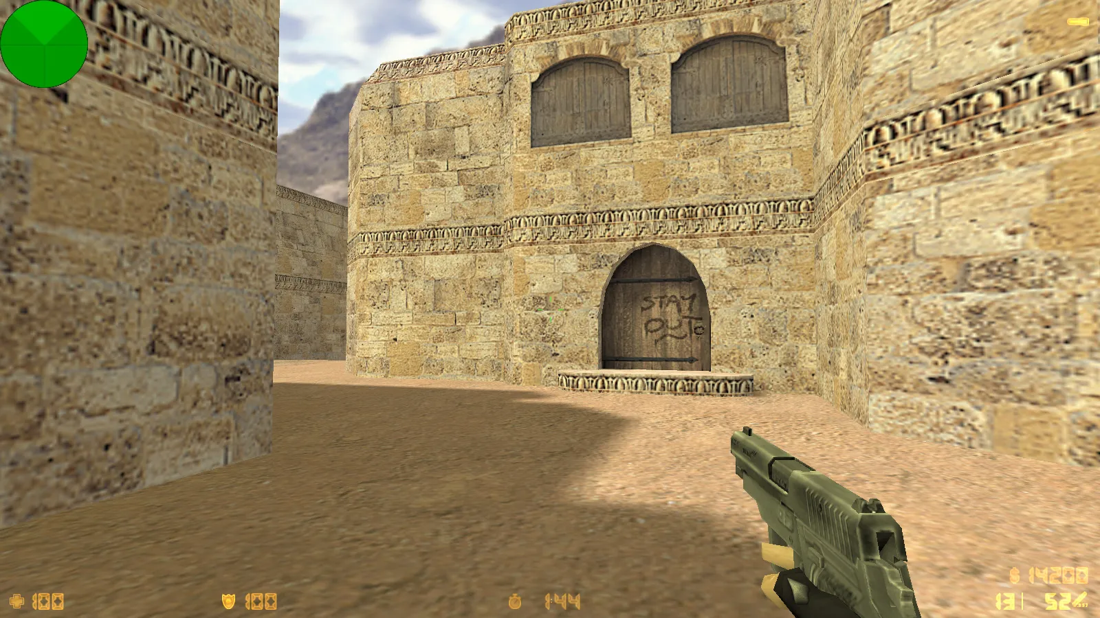 Скриншот  CS 1.6 от Kuro: блогерская сборка с 6 апгрейдами, 27 моделями оружия v_/p_/w_, темным меню и оптимизированным конфигом