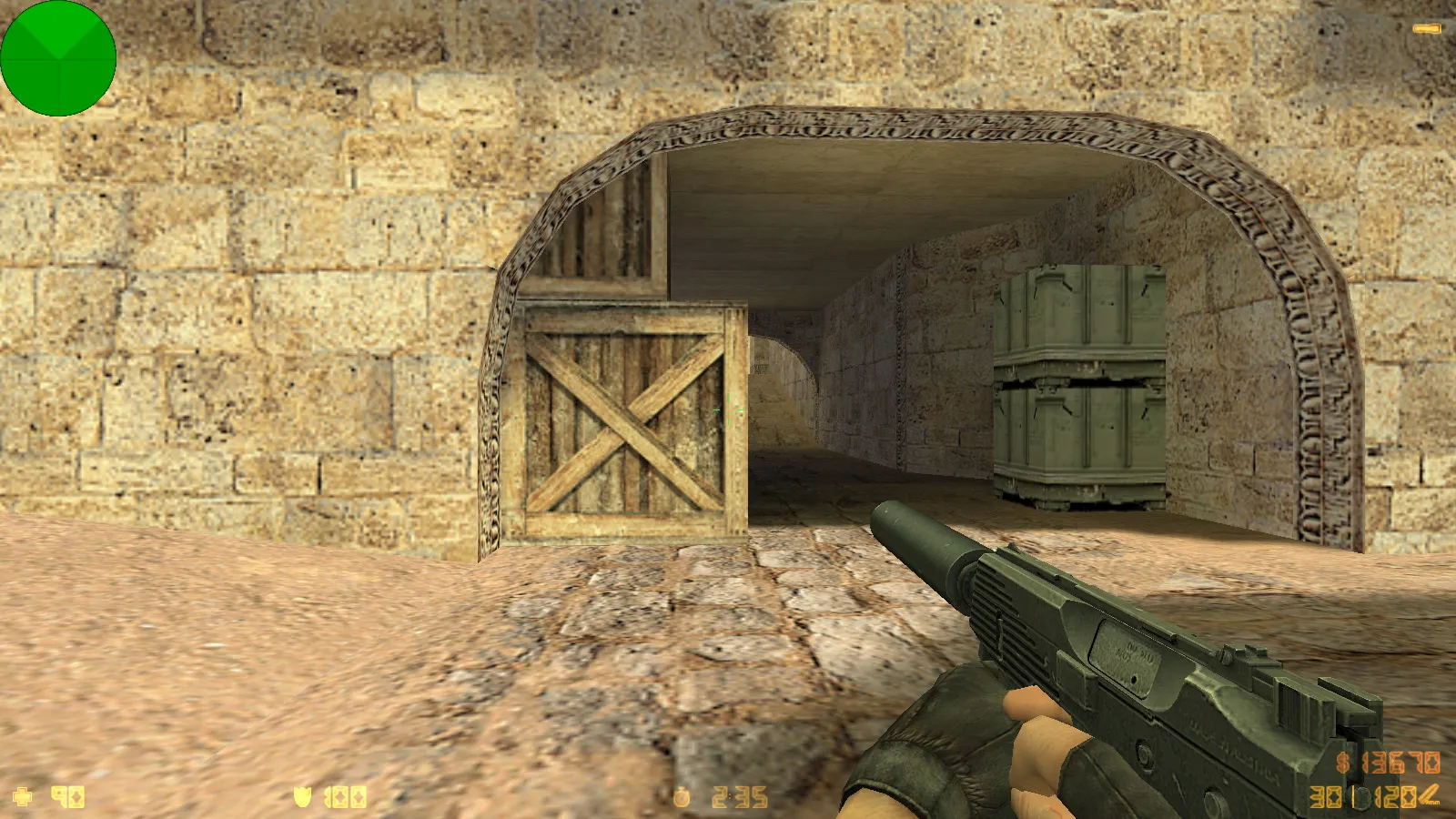 Скриншот  CS 1.6 mousesports: скины оружия HD v_ p_ w_ модели, черное меню, логотип и оптимизированный конфиг