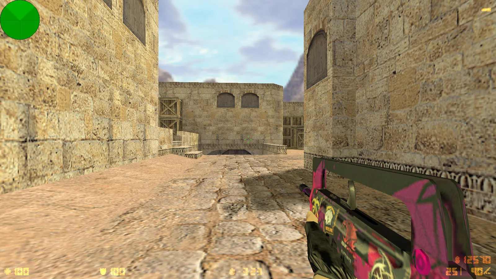 Скриншот  CS 1.6 от muravei top: блогерская сборка с 8 модами, 30 скинами оружия, красные/синие модели и оптимизированный config