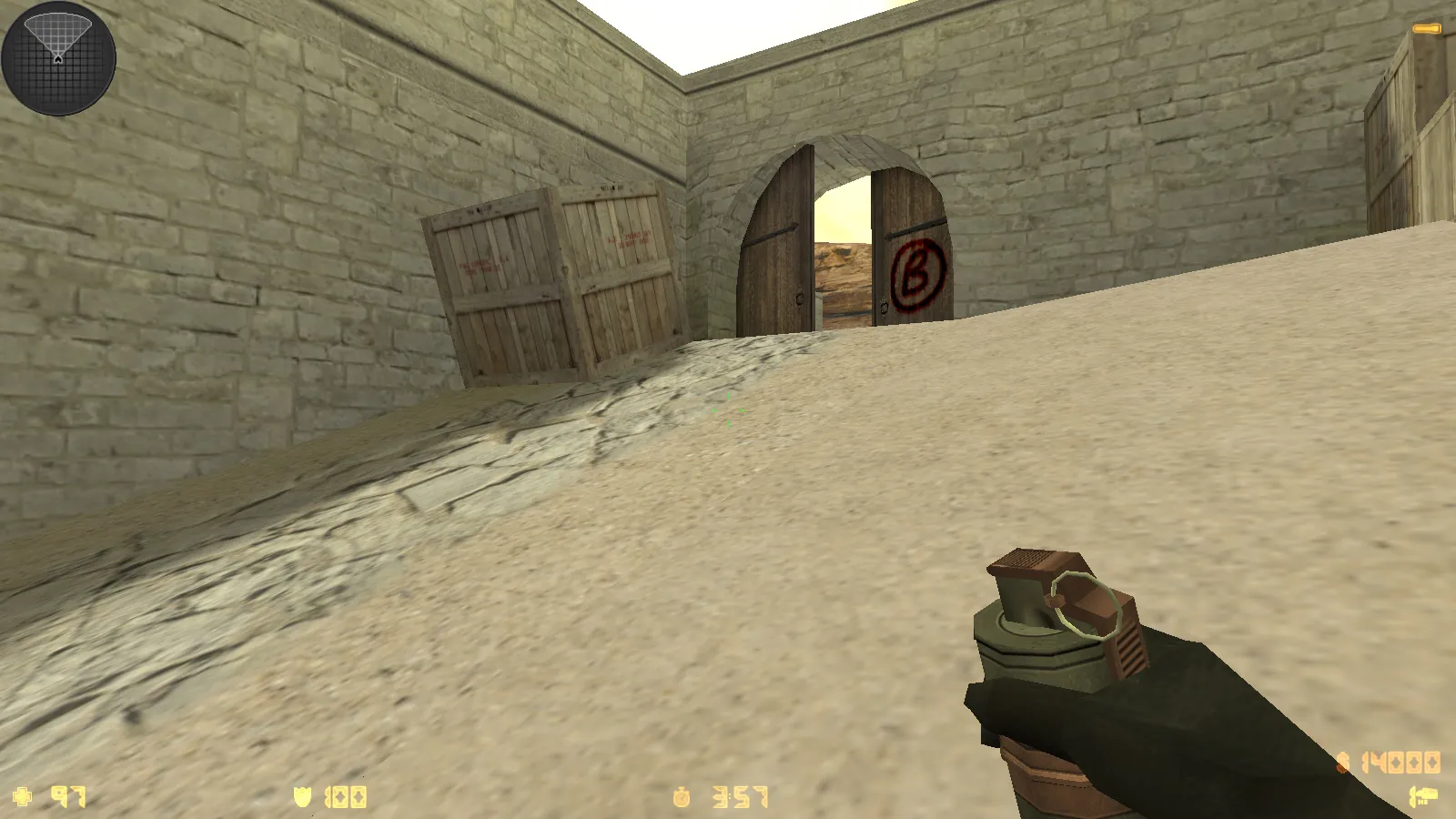 Скриншот  CS 1.6 Popular — сборка с 8 аддонами, 30 HD-скинами, темным меню и оптимальным конфигом