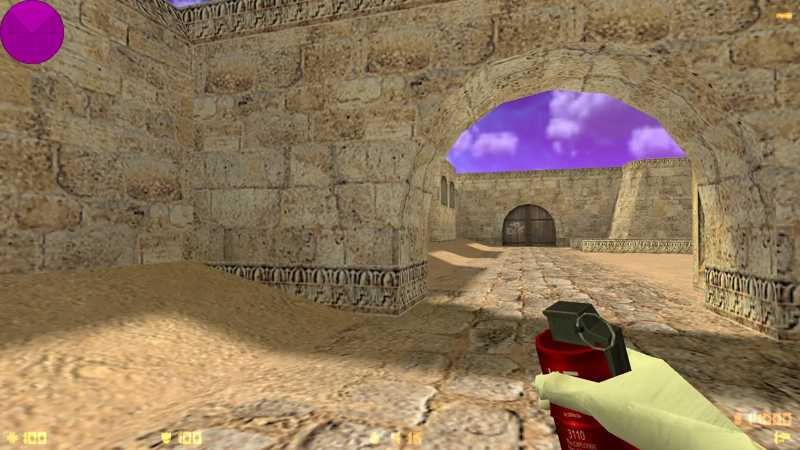 Скриншот  CS 1.6 от Ralyyy: блогерская сборка с 9 нововведениями, белые рукава и перчатки, конфиг и тема меню