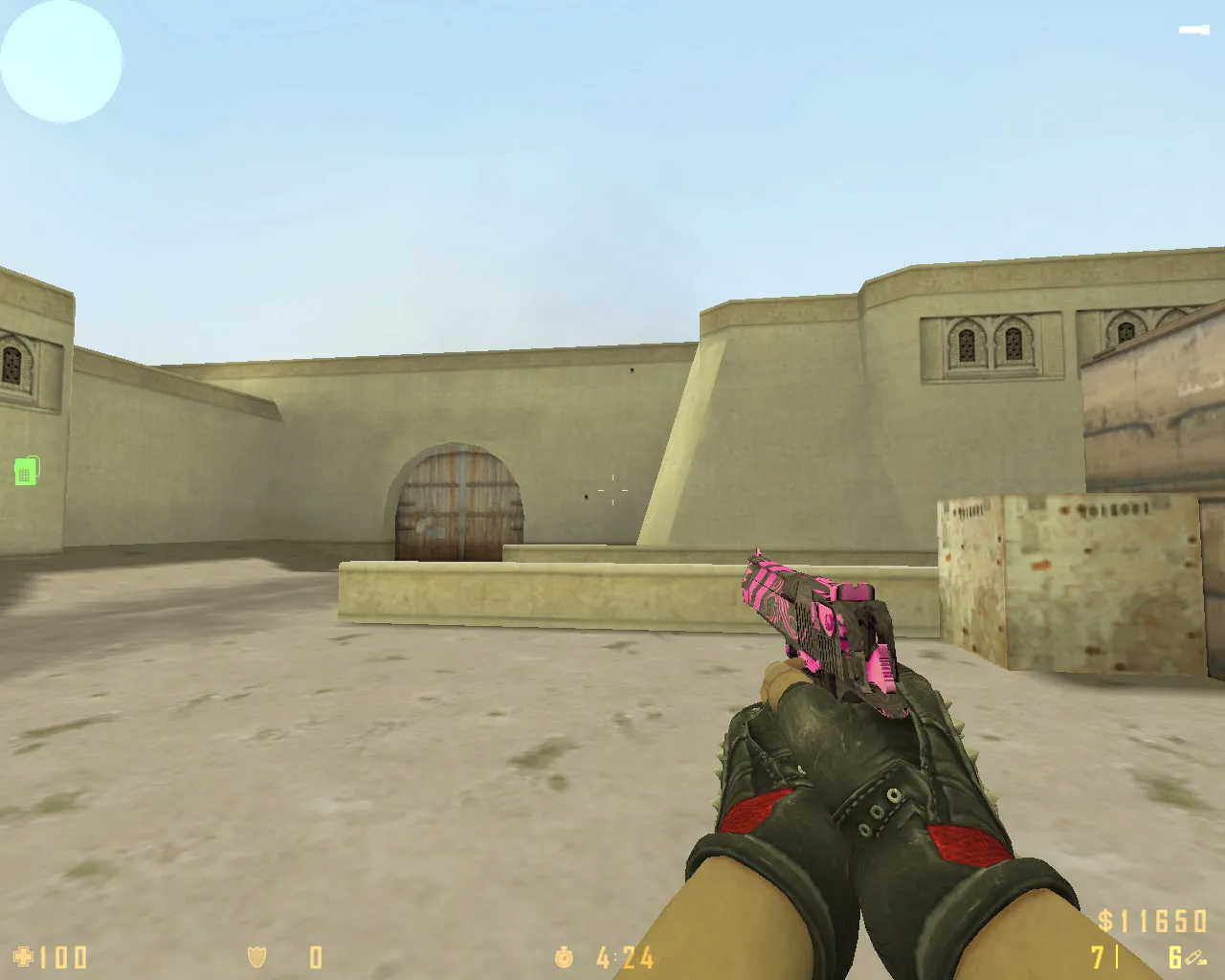 Скриншот  CS 1.6 Refined: 12 правок, 27 скинов с Bloodhound, красные/синие модели, темное меню и оптимизированный конфиг