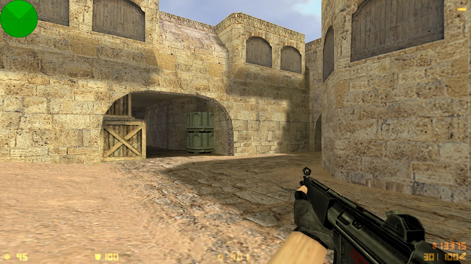 Скриншот  CS 1.6 SK Gaming: скины оружия, красно-синие модели, темное меню, оптимизированный config.cfg и чистая установка