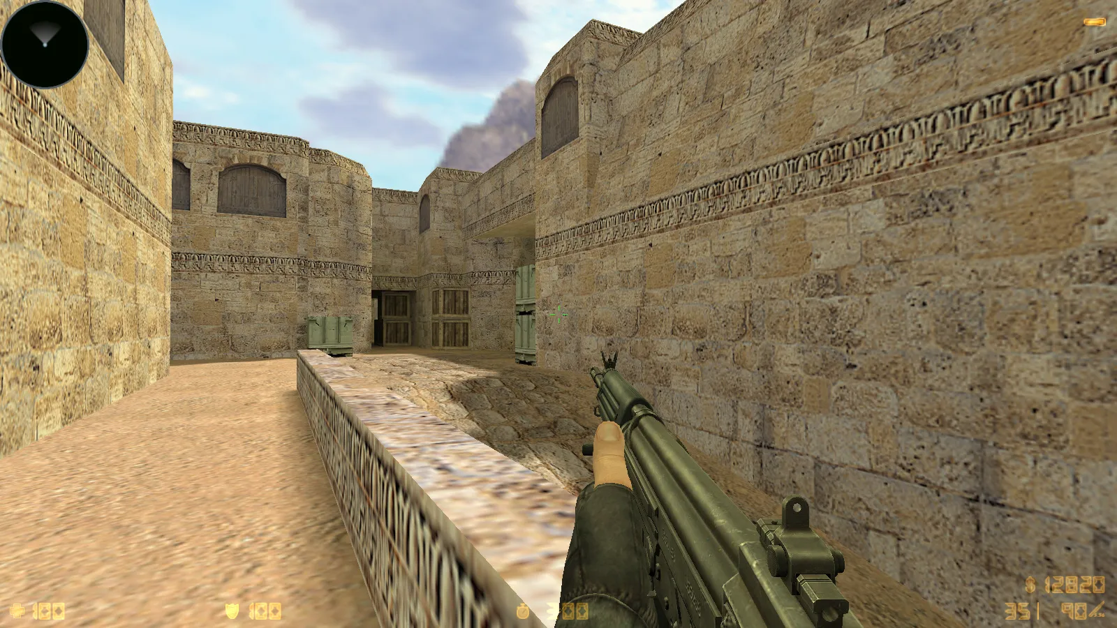 Скриншот  CS 1.6 Summer — сборка с HD моделями оружия, белым меню и оптимизированным config.cfg