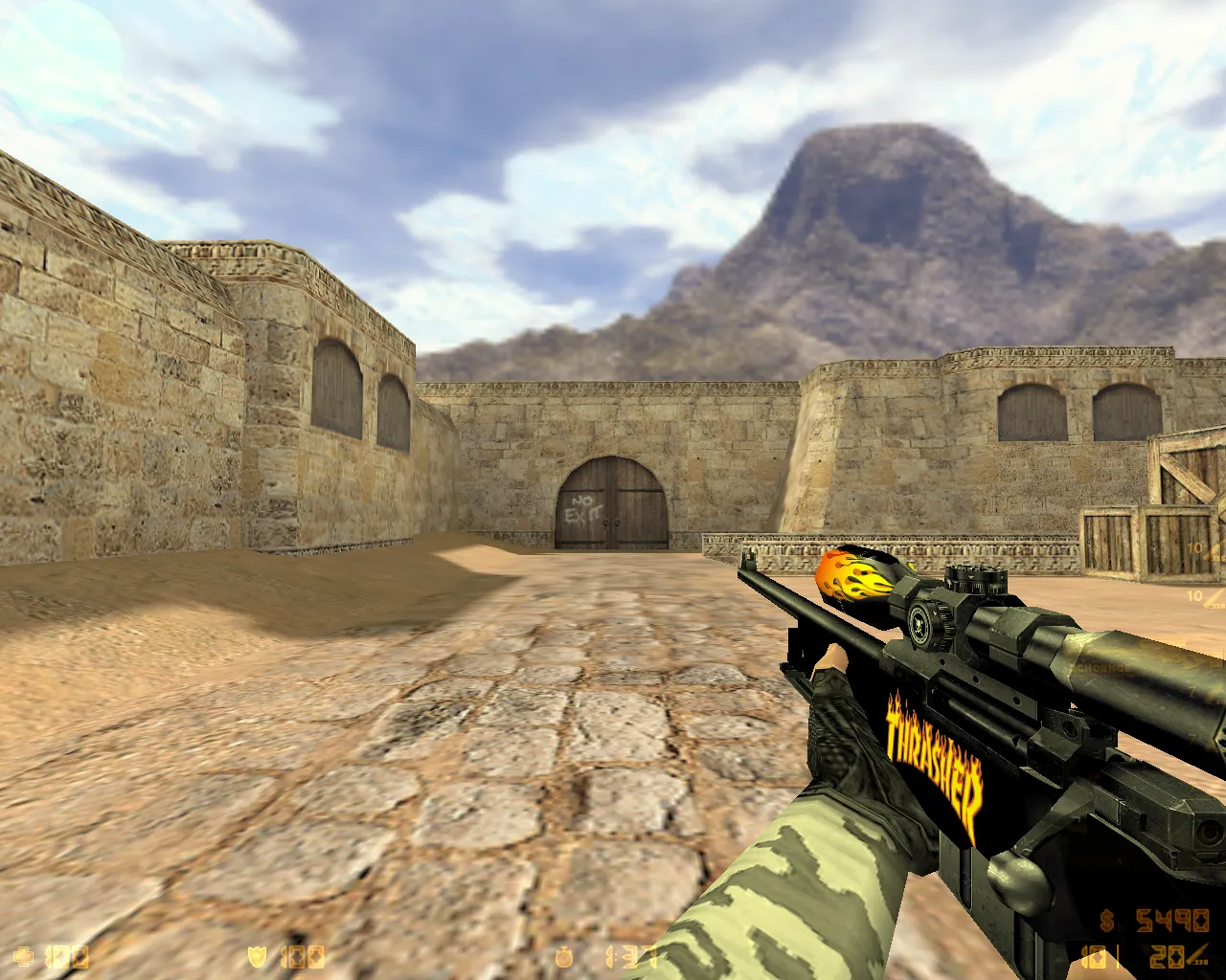 Скриншот CS 1.6 Thrasher — блогерская сборка с 11 skin’ами Thrasher, темным меню и оптимизированным конфигом