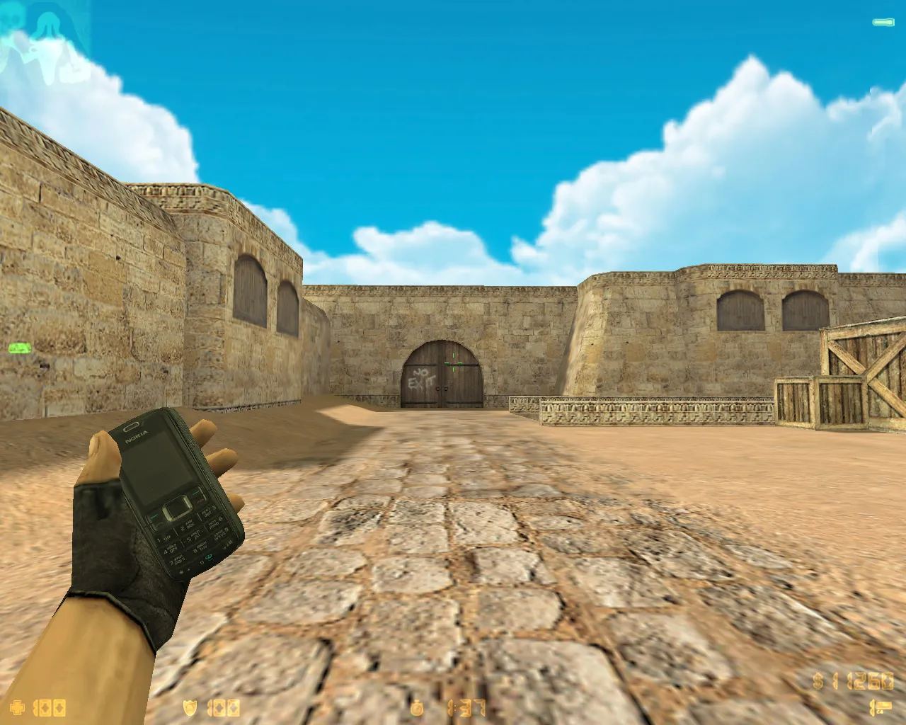 Скриншот  CS 1.6 «Треш» от Лео: сборка с 10 изменениями, оружейные паки, спецназ/террористы в масках, оптимизированный конфиг и звуки