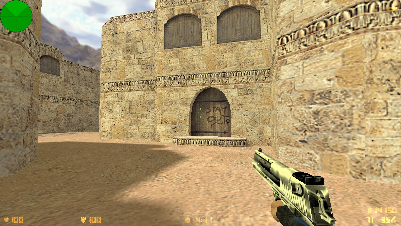 Скриншот  CS 1.6 от Весёлого Ромки: блогерская сборка Jew Show с 4 аддонами, синие перчатки, черное меню и оптимизированный config.cfg