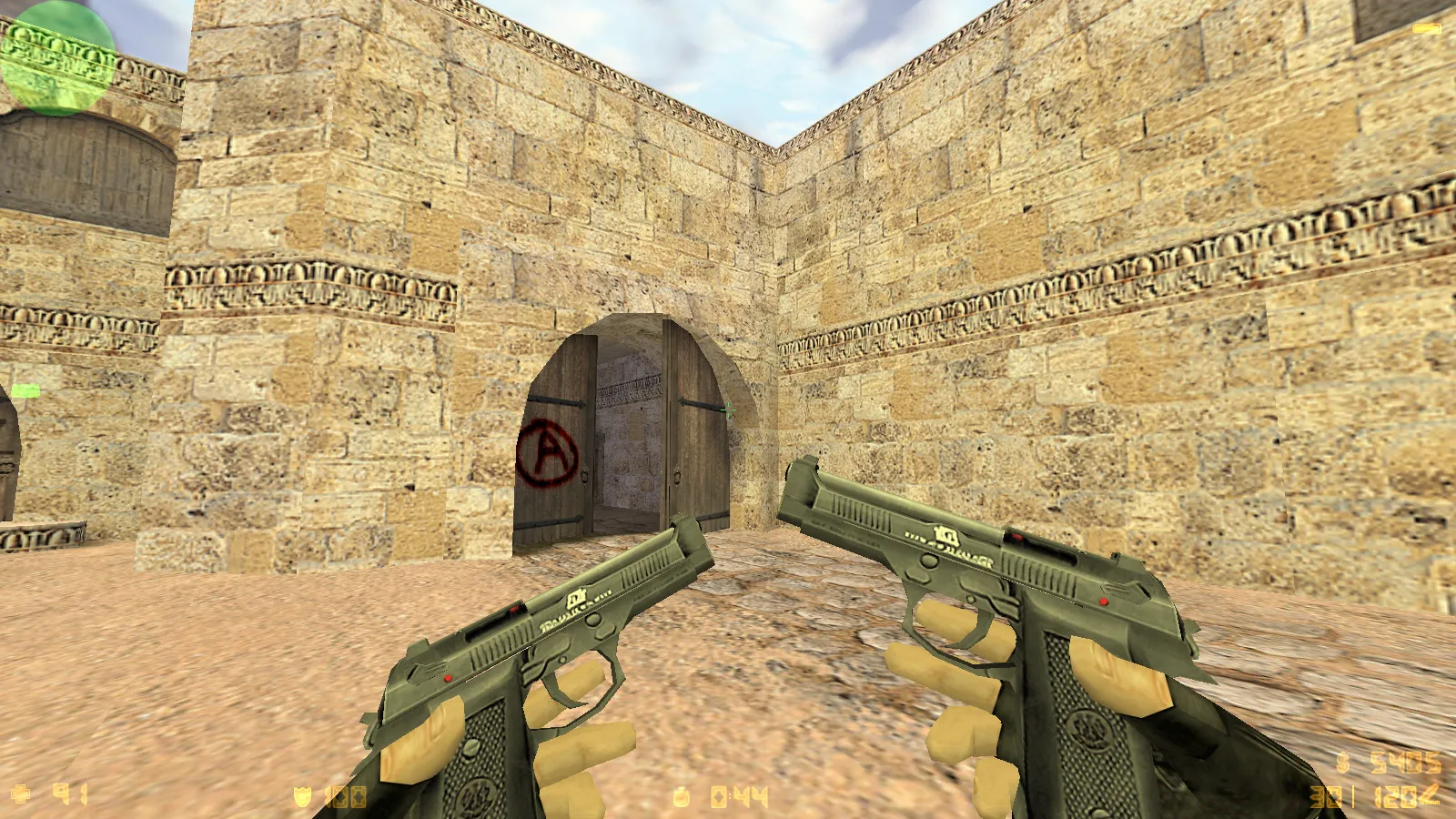 Скриншот  CS 1.6 с осмотром оружия: модель под CS2, анимация F, стабильный онлайн и боты