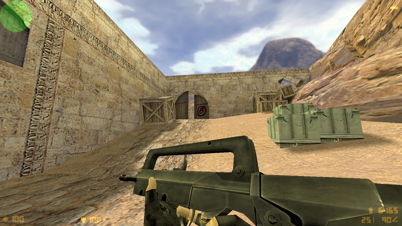 Скриншот  CS 1.6 с осмотром оружия: модель под CS2, анимация F, стабильный онлайн и боты