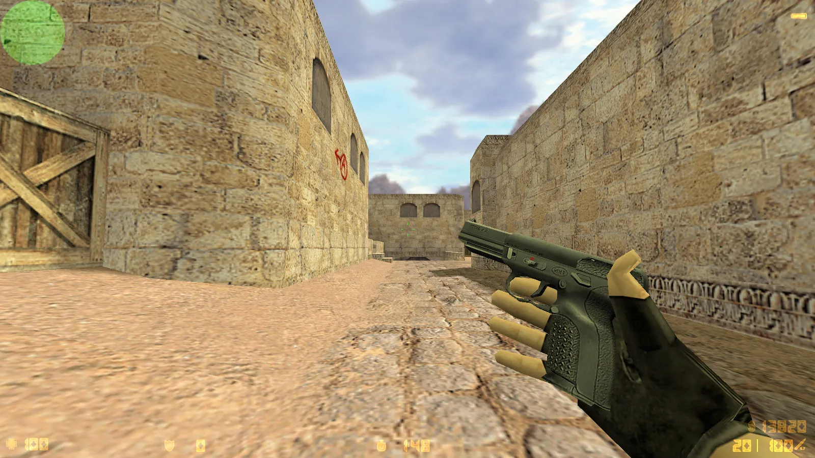 Скриншот  CS 1.6 с осмотром оружия: модель под CS2, анимация F, стабильный онлайн и боты