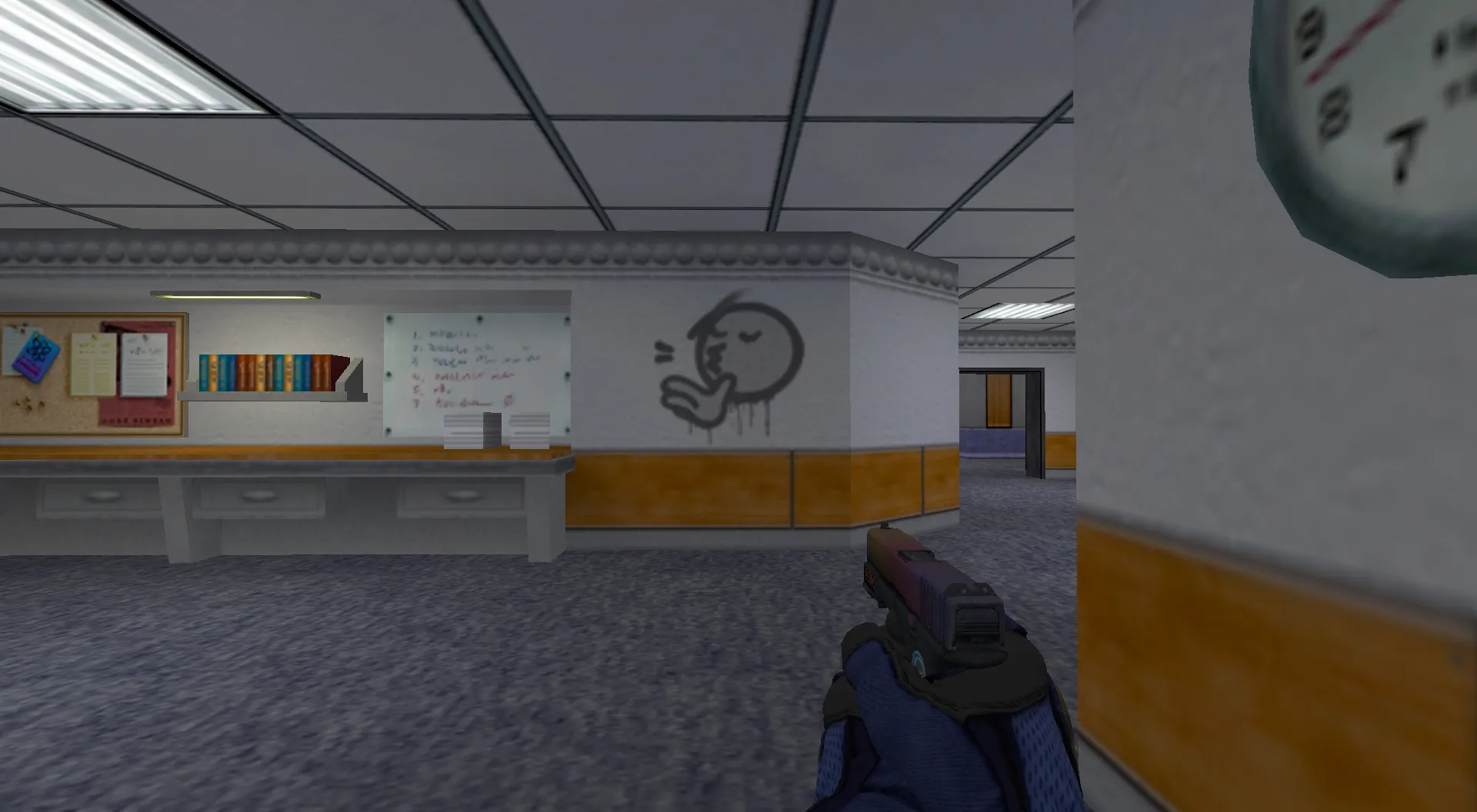 Скриншот Граффити «Поцелуй шефа» для CS 1.6 – Уникальный стиль и выразительность