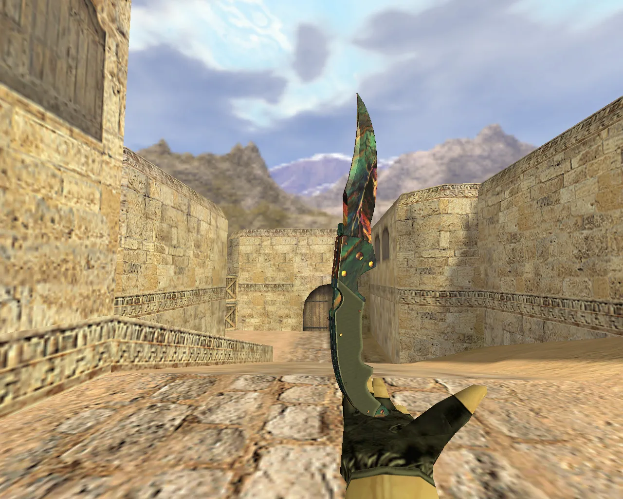 Скриншот Модель ножа v_ и p_ «Фальшион Волнение» для CS 1.6: звук, анимация осмотра, текстуры и настройка