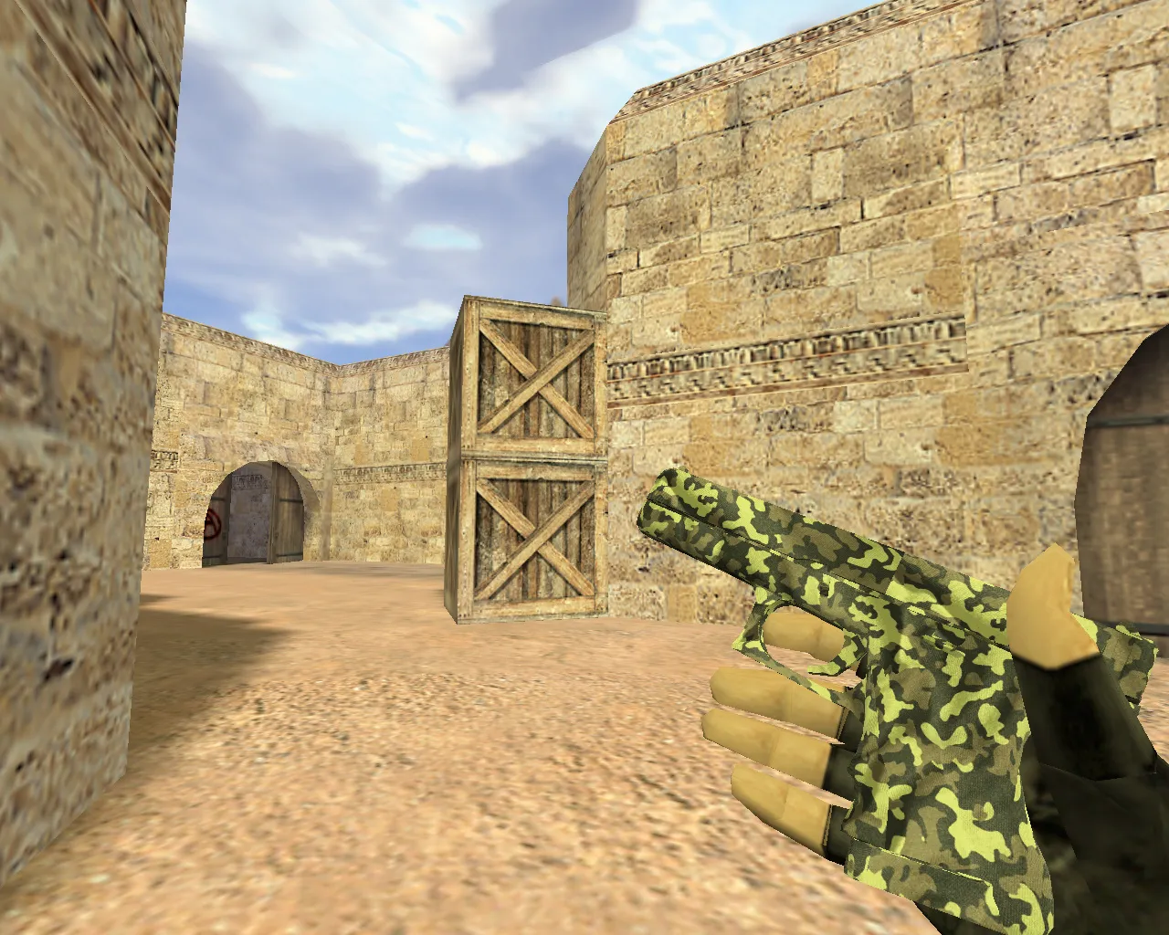 Скриншот Модель Glock Армейский камуфляж для CS 1.6 - Оружие с уникальным стилем