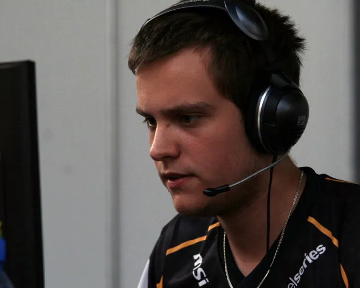 Скриншот Конфиг «Gux.cfg» для CS 1.6 - Идеальный выбор для про-игроков