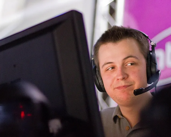 Скриншот Конфиг «craft1k.cfg» для CS 1.6: Профессиональный подход от Тараса Войтенко