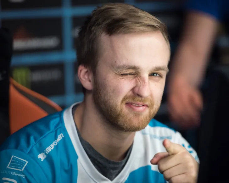 Скриншот Скачать конфиг n0thing.cfg для CS 1.6 – профессиональный настройка от Джордана Гилберта