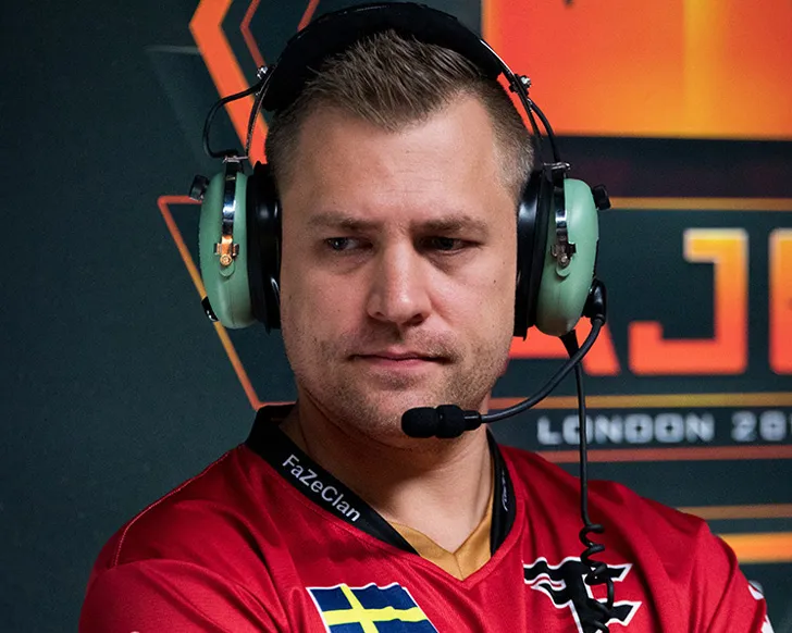 Скриншот Конфиг «RobbaN.cfg» для CS 1.6