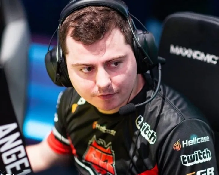 Скриншот Конфиг ANGE1.cfg для CS 1.6 - Скачать настроенный конфиг про-игрока