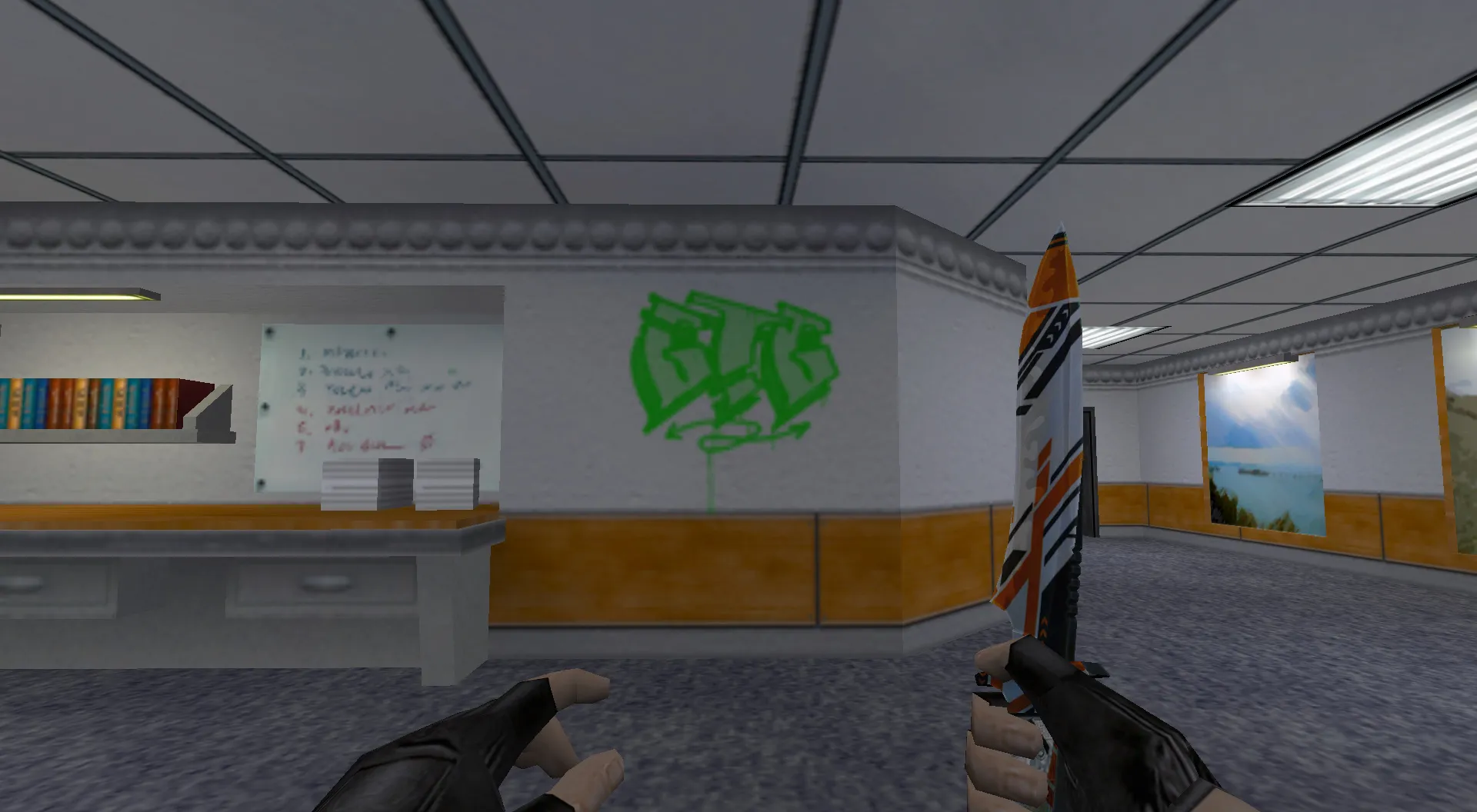 Скриншот  Граффити «Мне пора» для CS 1.6 - Уникальный стиль для твоей игры