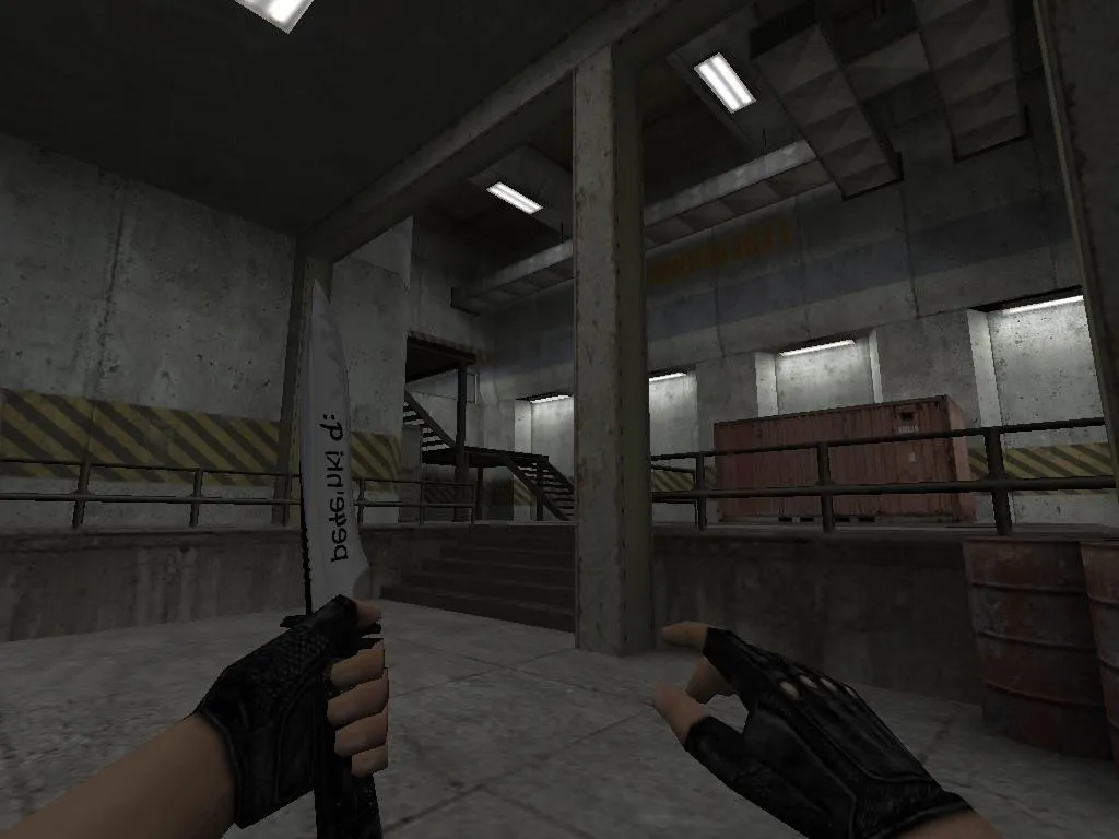 Скриншот  Карта de_desertcomplex для CS 1.6: точки, маршруты, .nav для ботов, оптимизация wpoly/epoly