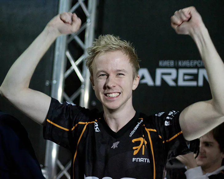 Скриншот Конфиг «cArn.cfg» для CS 1.6 - Патрик Саттермон